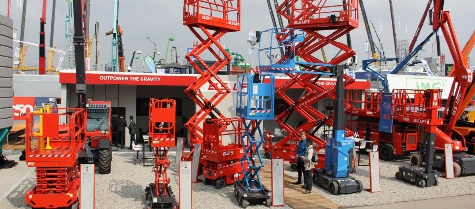 Bergama Makaslı Eklemli Manlift, Makaslı Eklemli Manlift Bergama, Bergama Makaslı Eklemli Manlift Kiralama, Bergama Makaslı Eklemli Manlift Kiralama Fiyatları