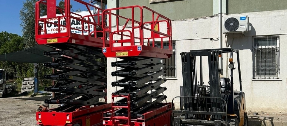 Dikili Makaslı Eklemli Manlift, Makaslı Eklemli Manlift Dikili, Dikili Makaslı Eklemli Manlift Kiralama, Dikili Makaslı Eklemli Manlift Kiralama Fiyatları