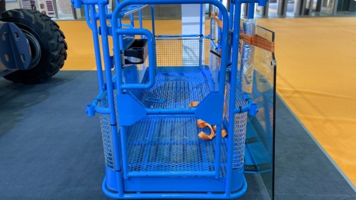 Güzelbahçe Manlift Platform, Manlift Platform Güzelbahçe, Güzelbahçe Manlift Platform Kiralama Firmaları, Güzelbahçe Manlift Platform Kiralama Fiyatları