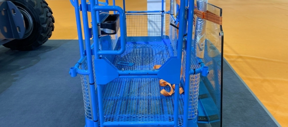 Güzelbahçe Manlift Platform, Manlift Platform Güzelbahçe, Güzelbahçe Manlift Platform Kiralama Firmaları, Güzelbahçe Manlift Platform Kiralama Fiyatları